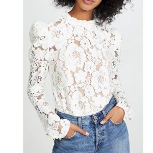 Wayf- Emma puff sleeve lace top
